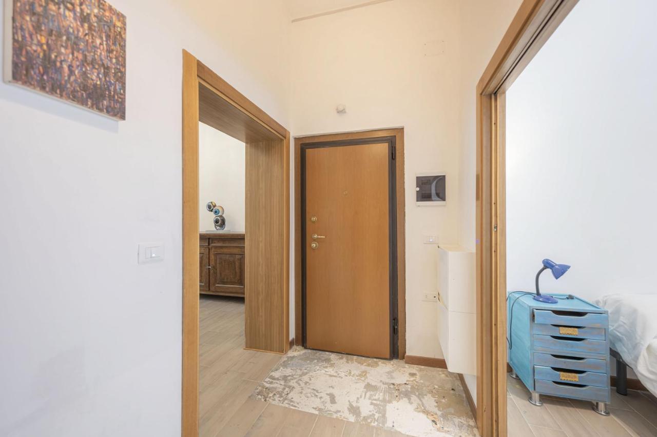 Arte E Cinema - 10 Min Da Venezia Apartamento Mestre Exterior foto